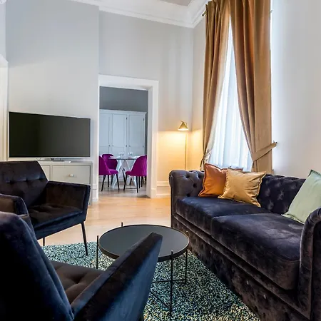 Matisse Old Town شقة فندقية 4*