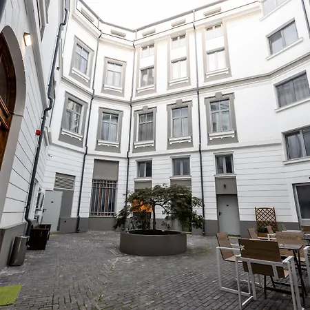 Matisse Old Town Ξενοδοχείο με διαμερίσματα 4*