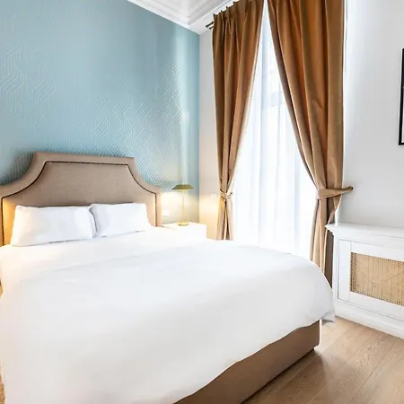 Lägenhetshotell Matisse Old Town 4*