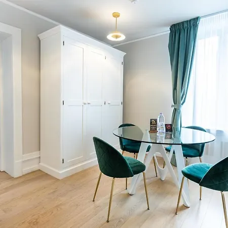 Matisse Old Town 4*