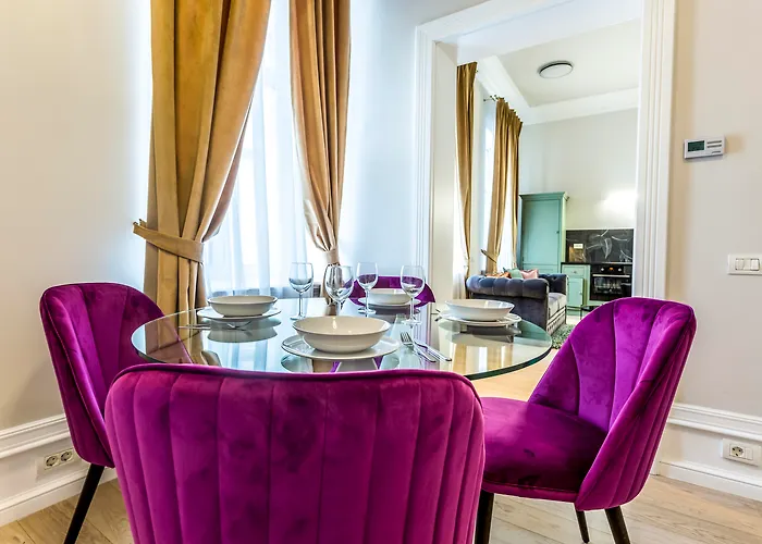 Matisse Old Town 4*