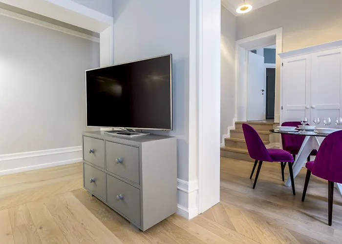 Matisse Old Town מלון דירות 4*