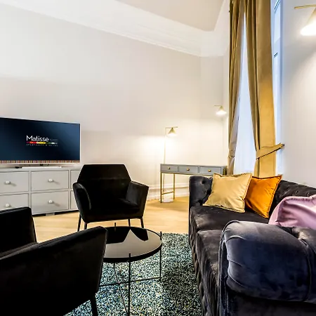 Matisse Old Town Aparthotel 2*